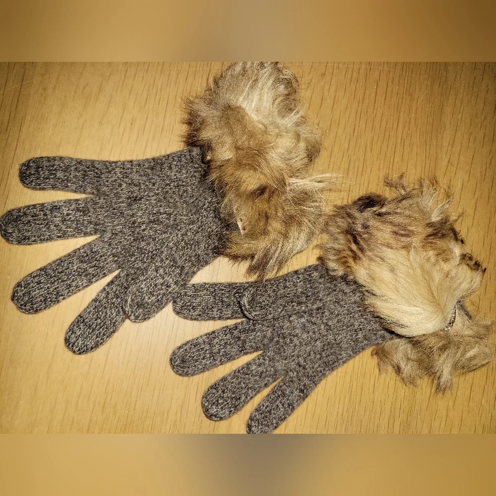 FENDI 80's Vintage Gloves - Picture 3 of 12